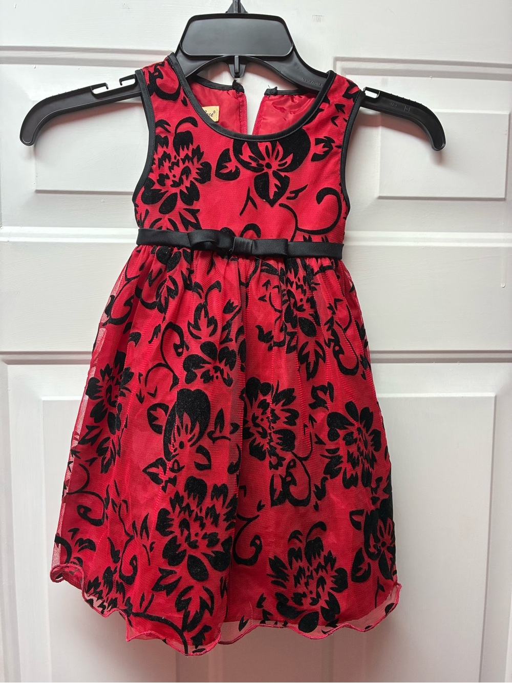 Girls' Red Floral Velvet-Accent Party Dress with Black Belt